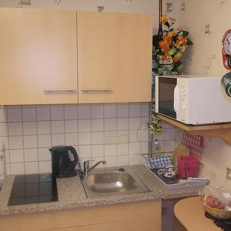 Messerschmidt Апартаменты *